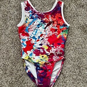 Lil Fox Art Splatter Leo CS